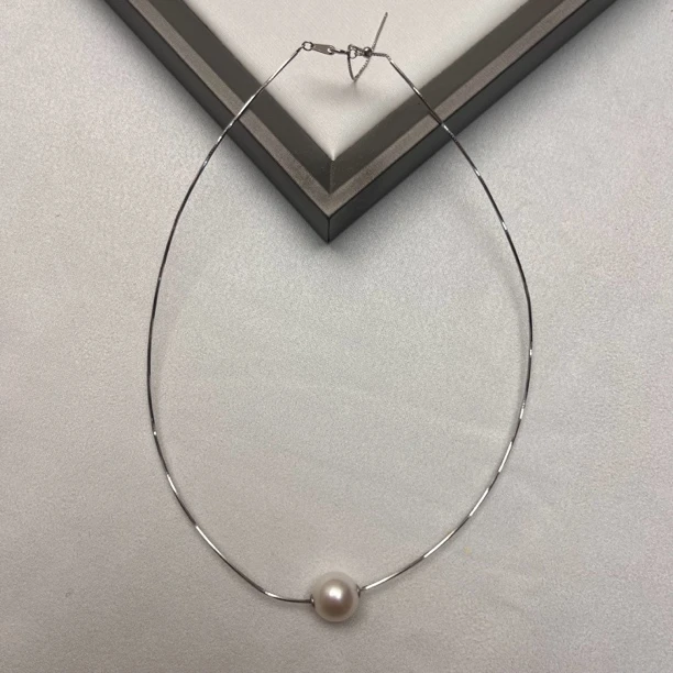 简约珍珠项链 极光炫彩路路通正圆