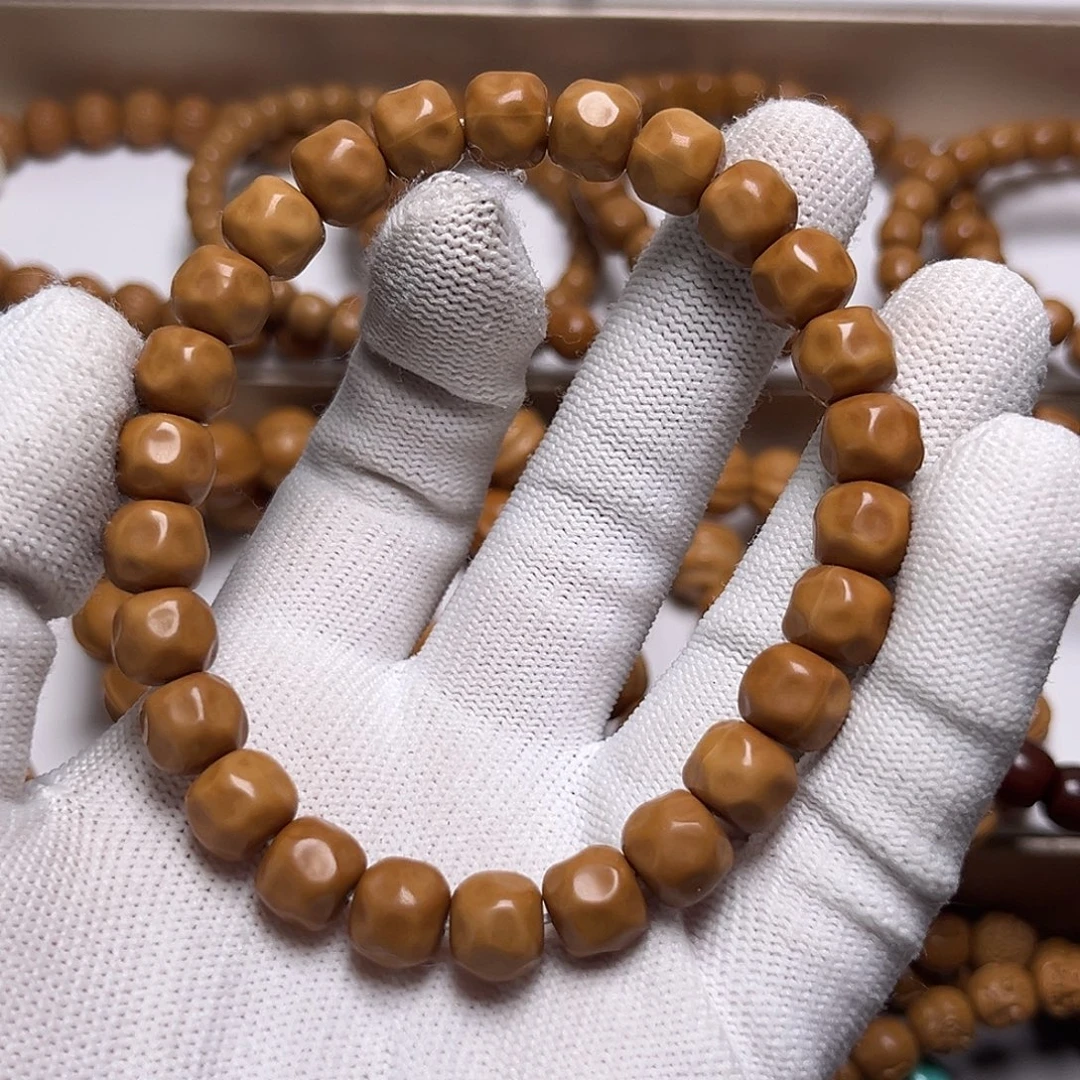 胡***力猴头核桃吊坠奶酪