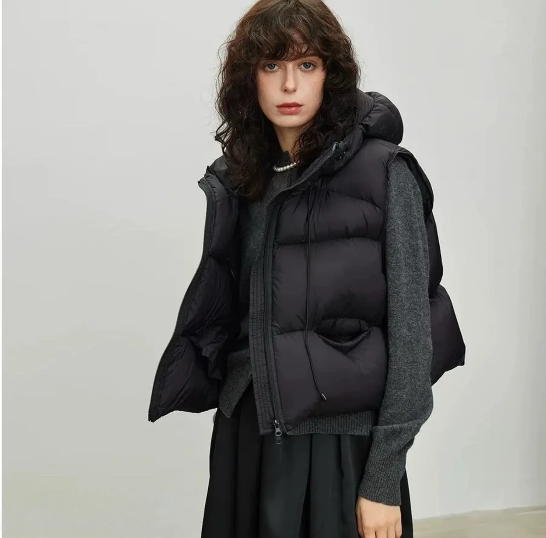 爆款高品质鹅绒黑色连帽羽绒马甲短款时尚保暖女士百搭韩版冬季