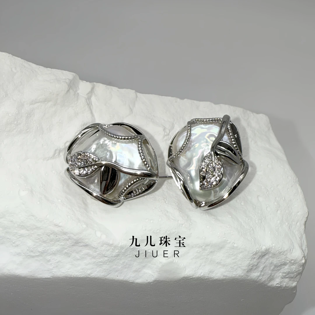 【九儿真珠】巴洛克耳钉（合金） 12-15mm复古银色（多样性发1） X956