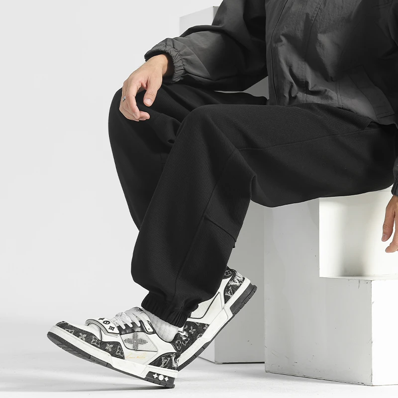 男裤秋季新款休闲裤男士工装裤春秋季青少年运动裤束脚裤潮牌卫裤