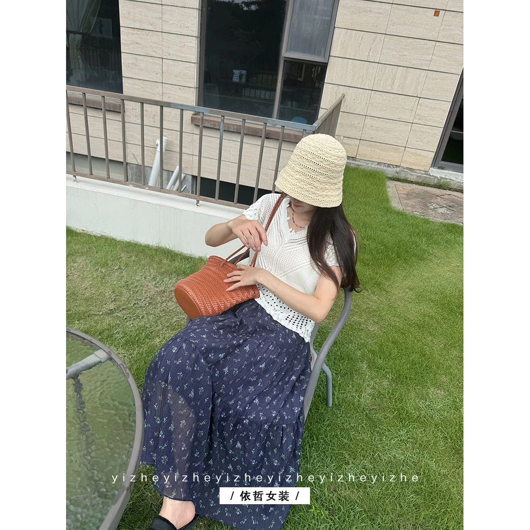 “”藏青三节碎花裙“”女春款显瘦半身裙女半身裙带内衬