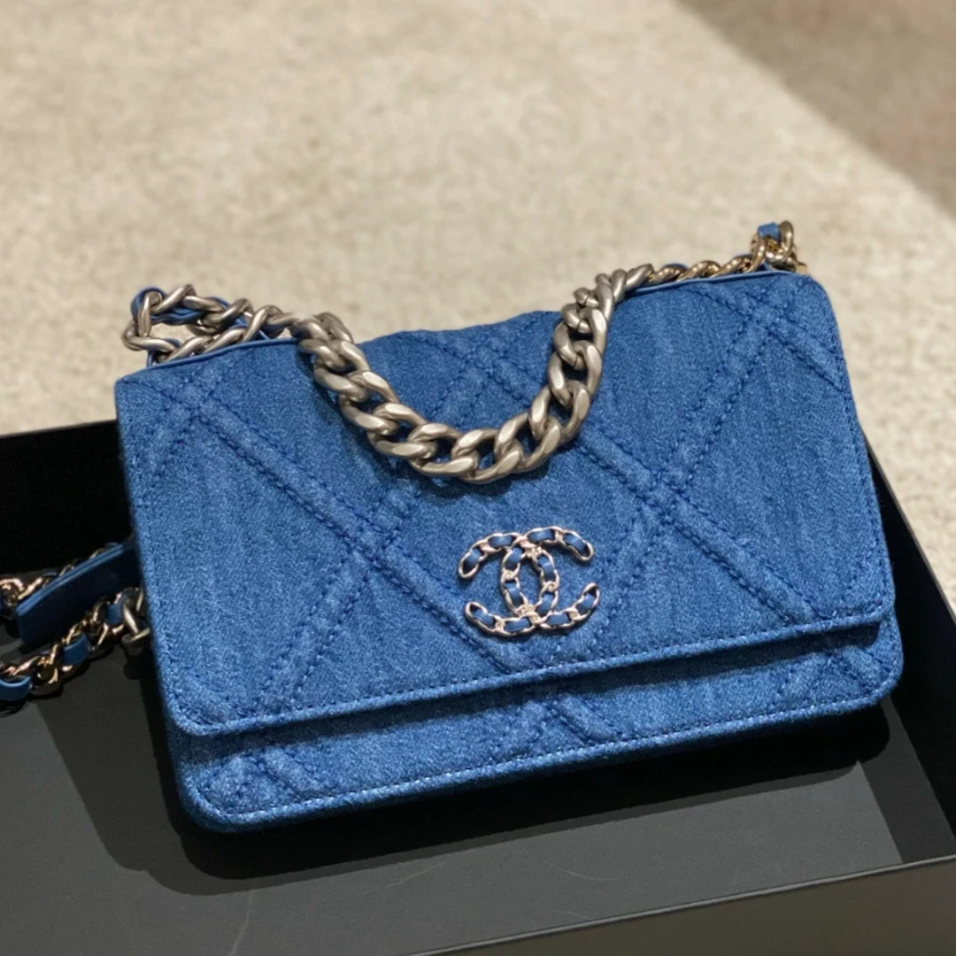 99新 Chanel/香奈儿 林纳奢品丨19bag woc包蓝色单宁银扣芯片款
