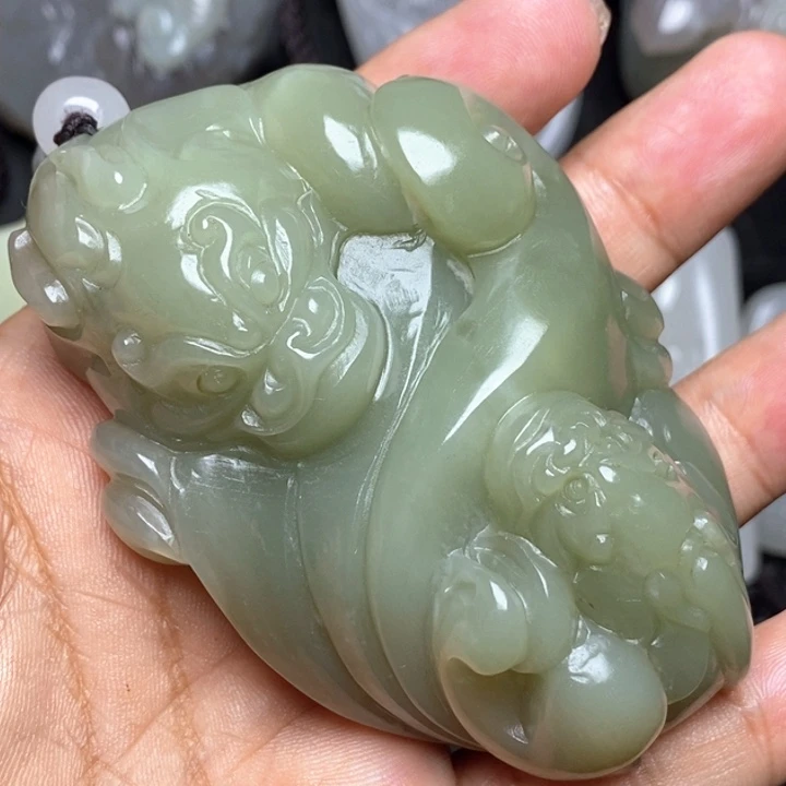 颈饰未镶嵌和田玉