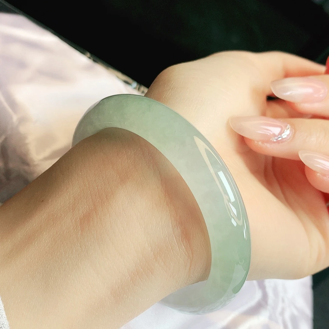 翡翠未镶嵌手镯缅甸天然a货翡翠手镯