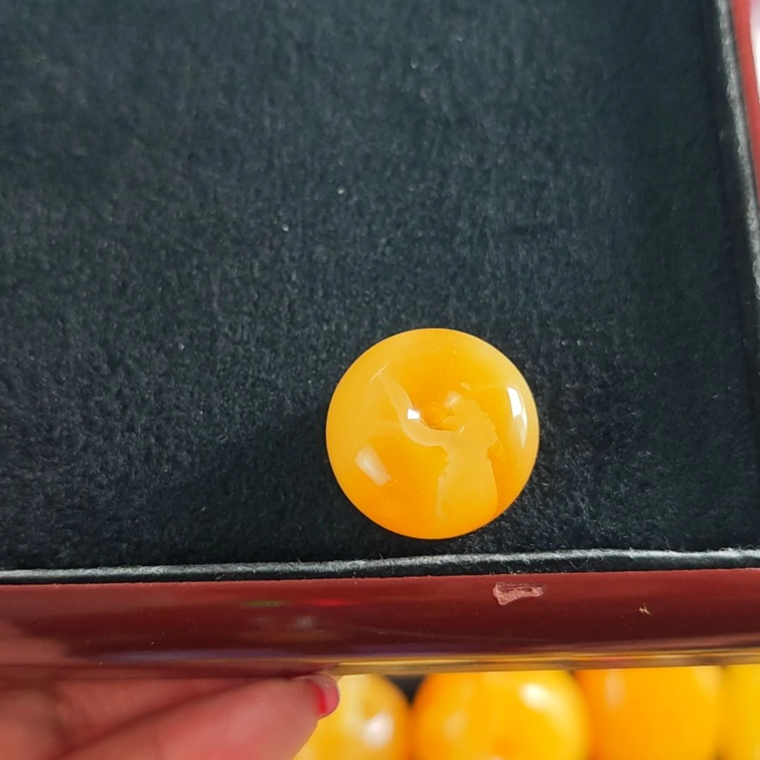 蜜蜡吊坠(赠链)未镶嵌