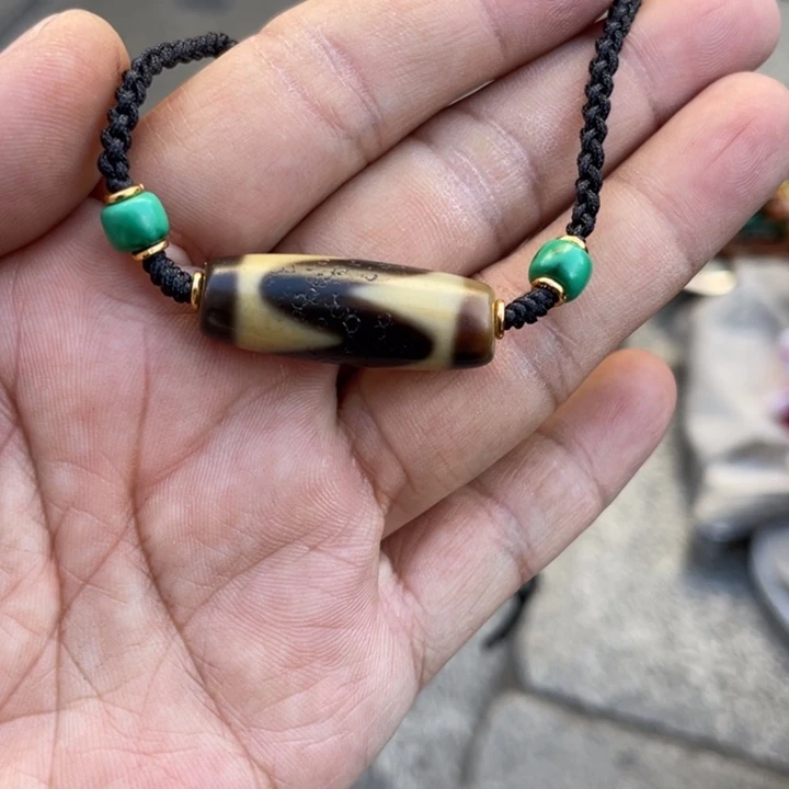 玛瑙/玉髓（覆膜）颈饰未镶嵌白