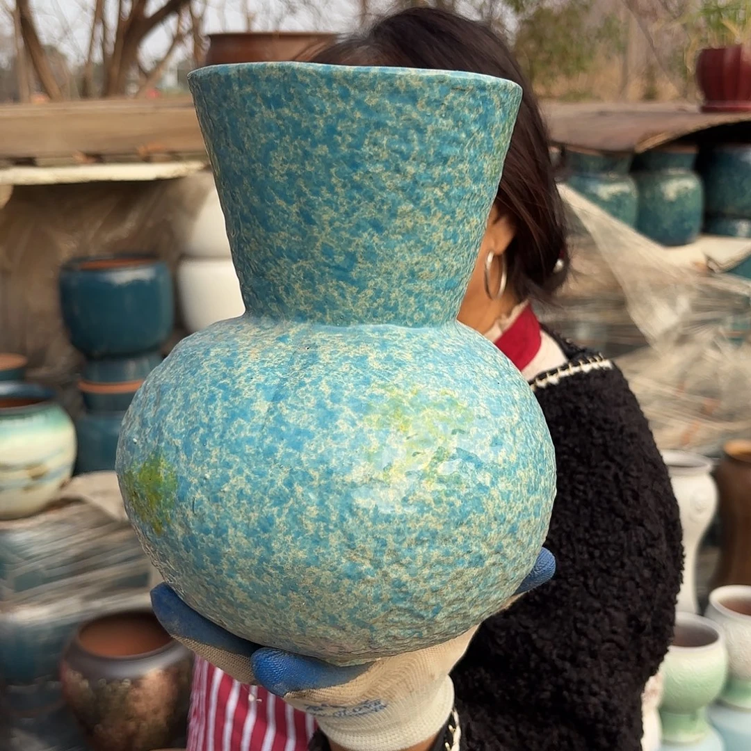 高度24厘米口径13厘米有孔