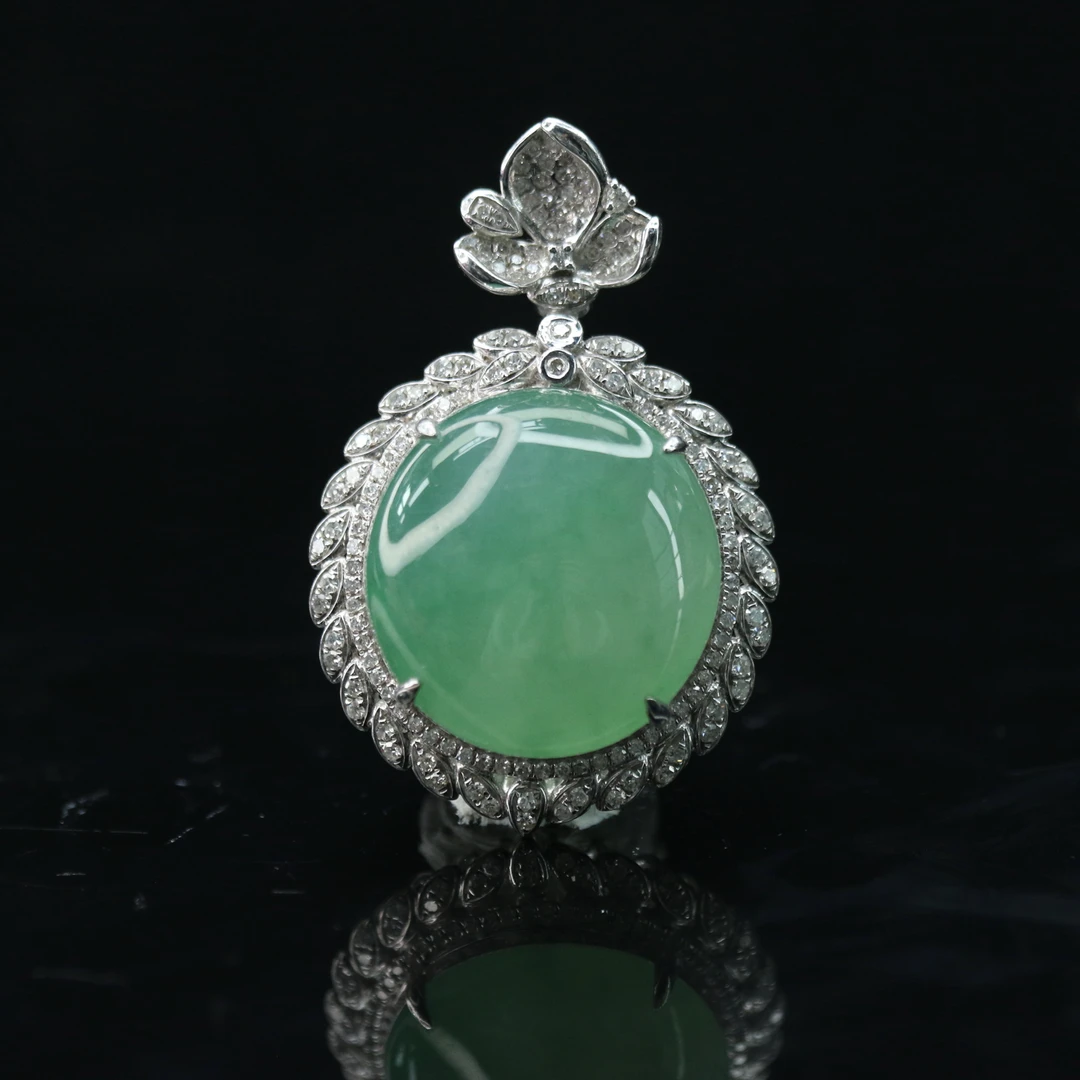 19天然缅甸翡翠A货18k冰晴吊坠/201072/上海嘉禾拍卖