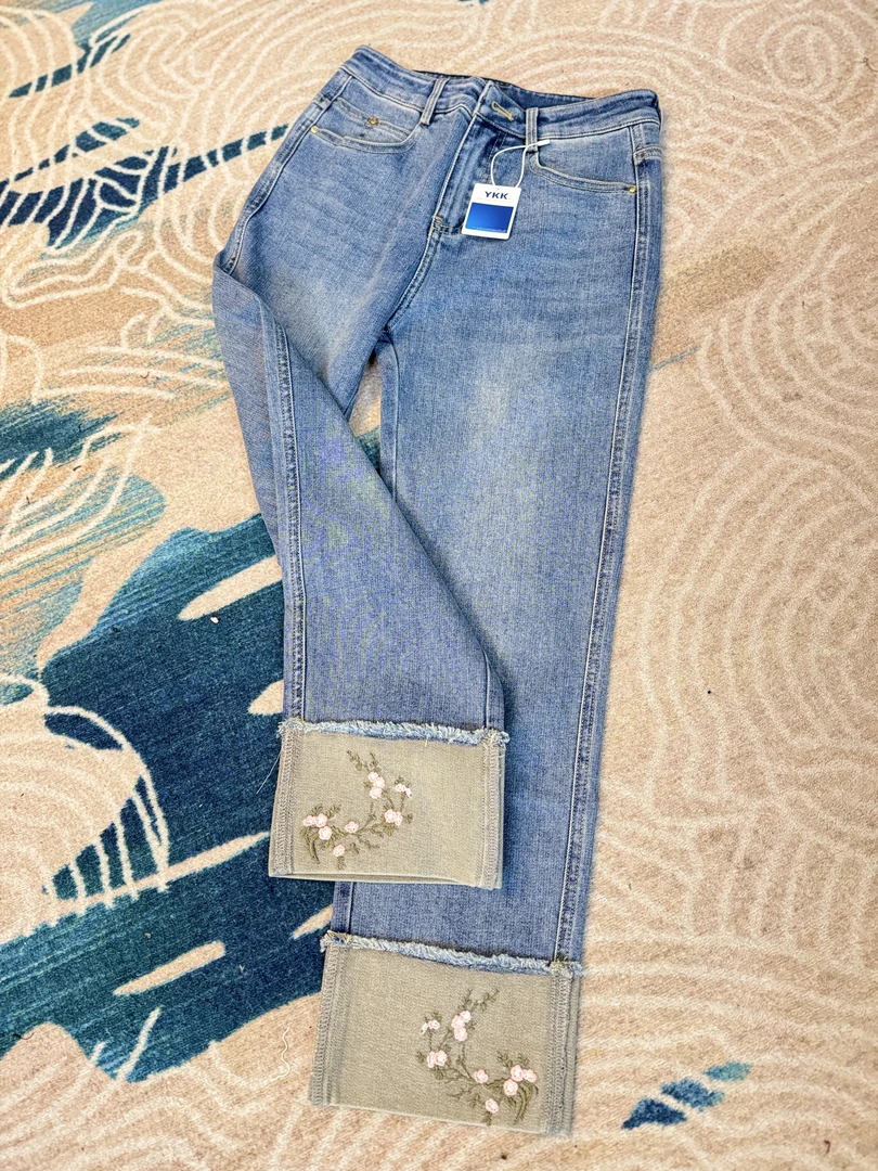 【桃花印】港风女休闲牛仔裤68202