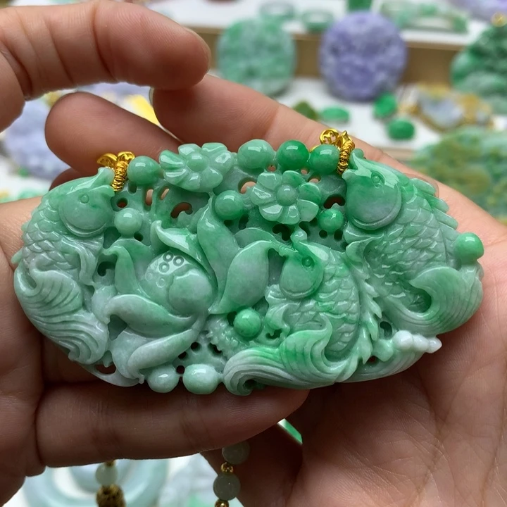 颈饰未镶嵌翡翠翡翠