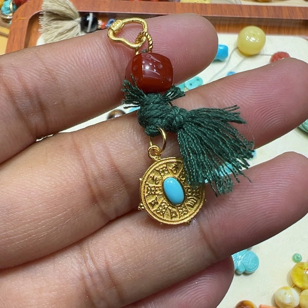 南红玛瑙银S925镀金镶嵌颈饰