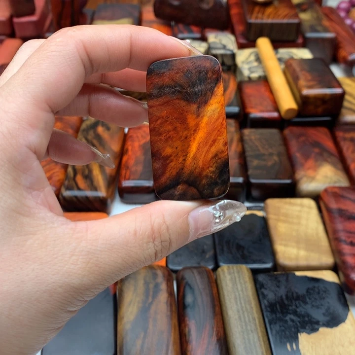 交趾黄檀（大红酸枝）昇