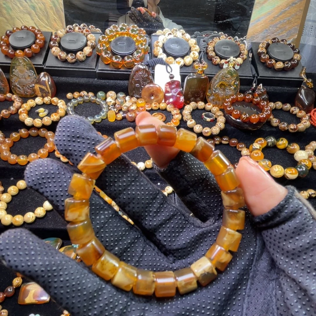 琥珀未镶嵌手串蜜蜡0.9