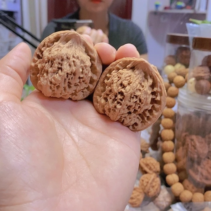 【闪购商品】文玩核桃把件43.5蛇头油