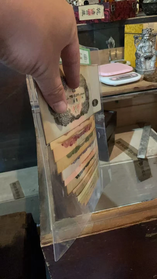 第二排特色摆件链接