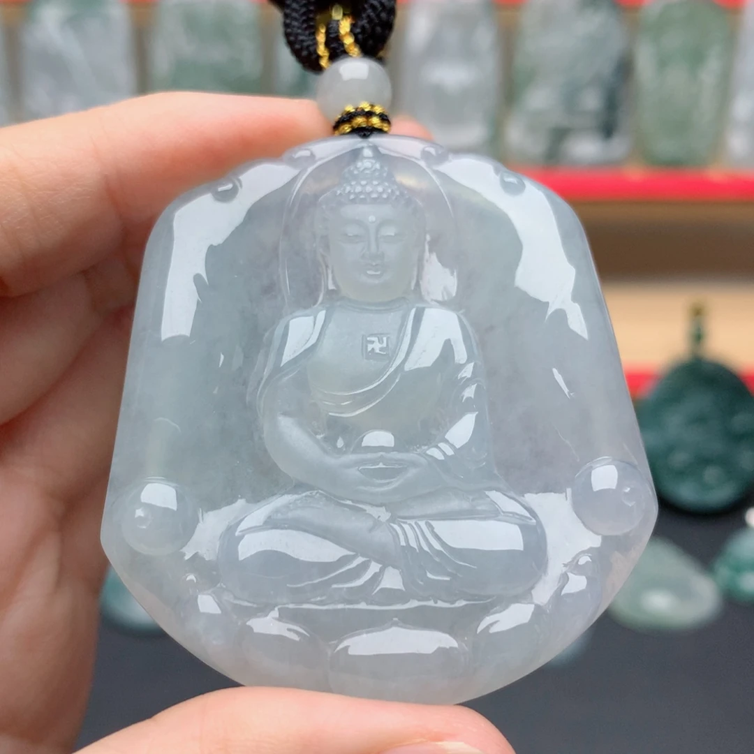 翡翠未镶嵌颈饰大日