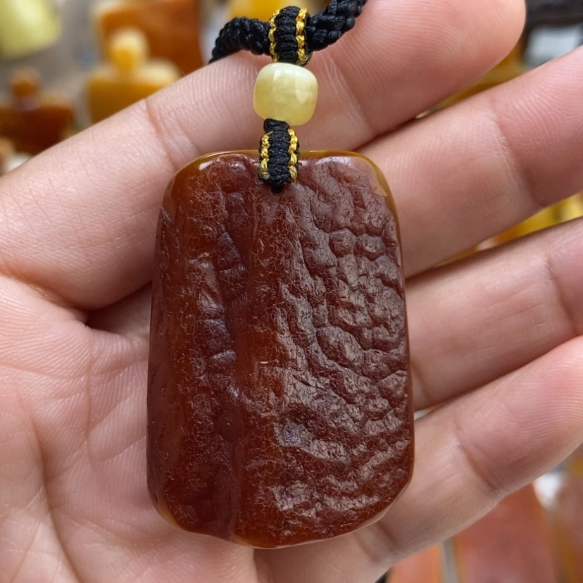 【闪购商品】琥珀颈饰未镶嵌