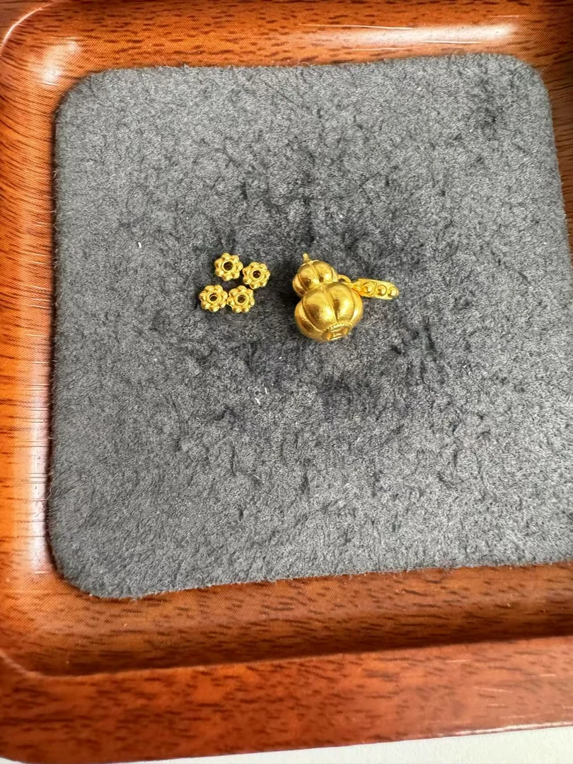 足金999 古法工艺隔片葫芦吊坠