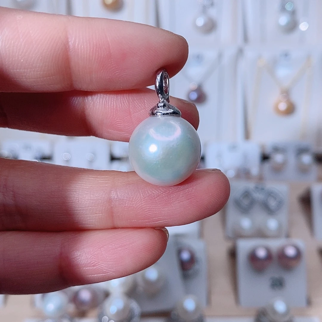 颈饰银S925镶嵌淡水珍珠