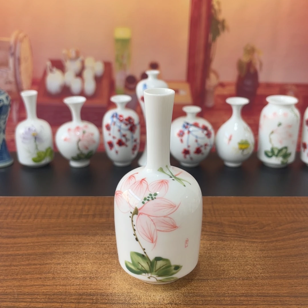 景德镇小花瓶等着你