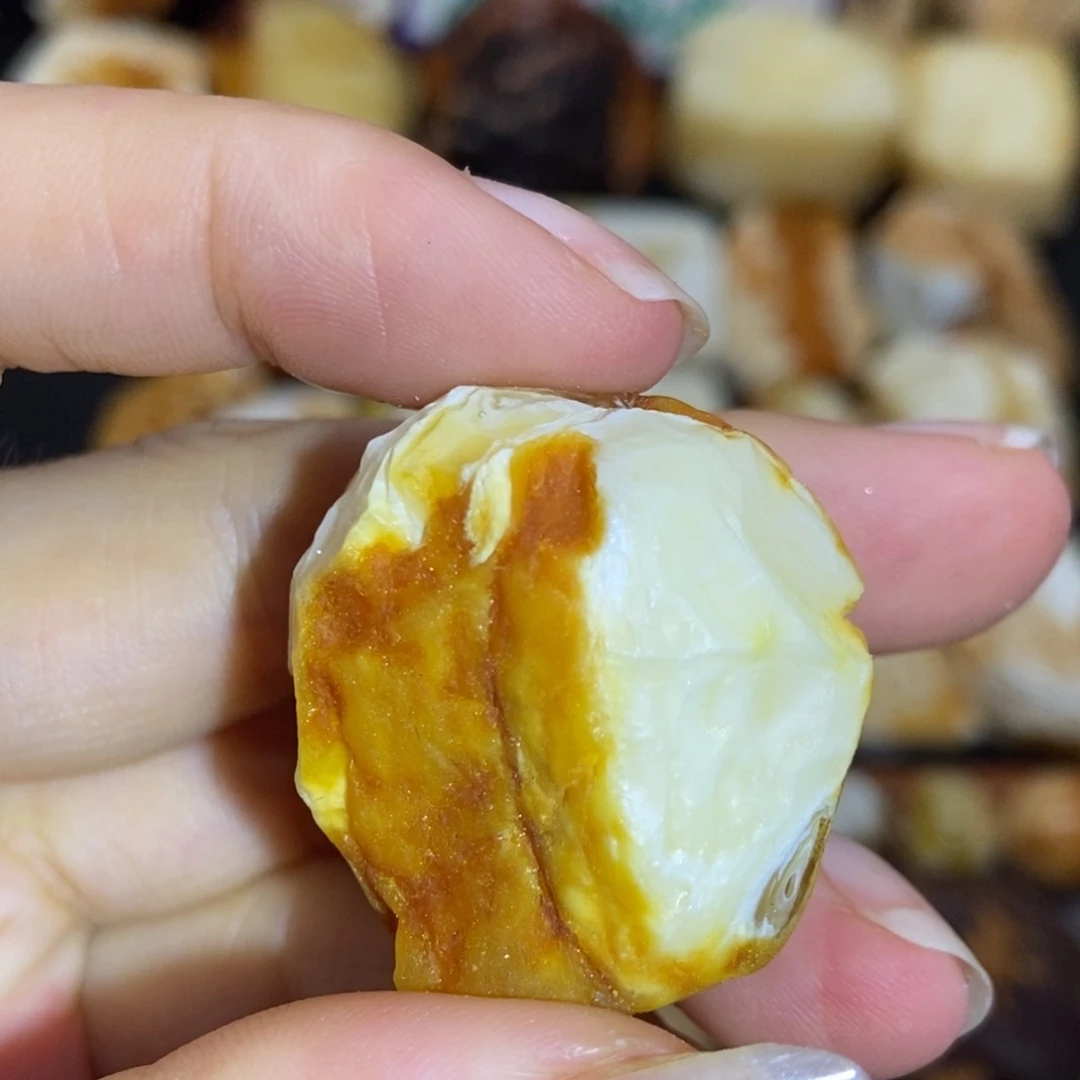 定制琥珀未镶嵌定制