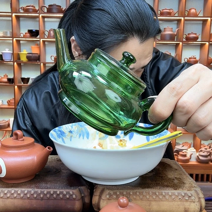 紫砂茶壶青*?去了，t x ku l k k lo