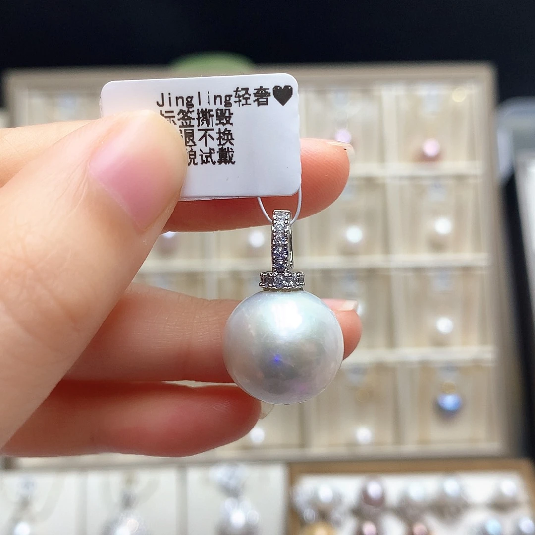 淡水珍珠合金颈饰