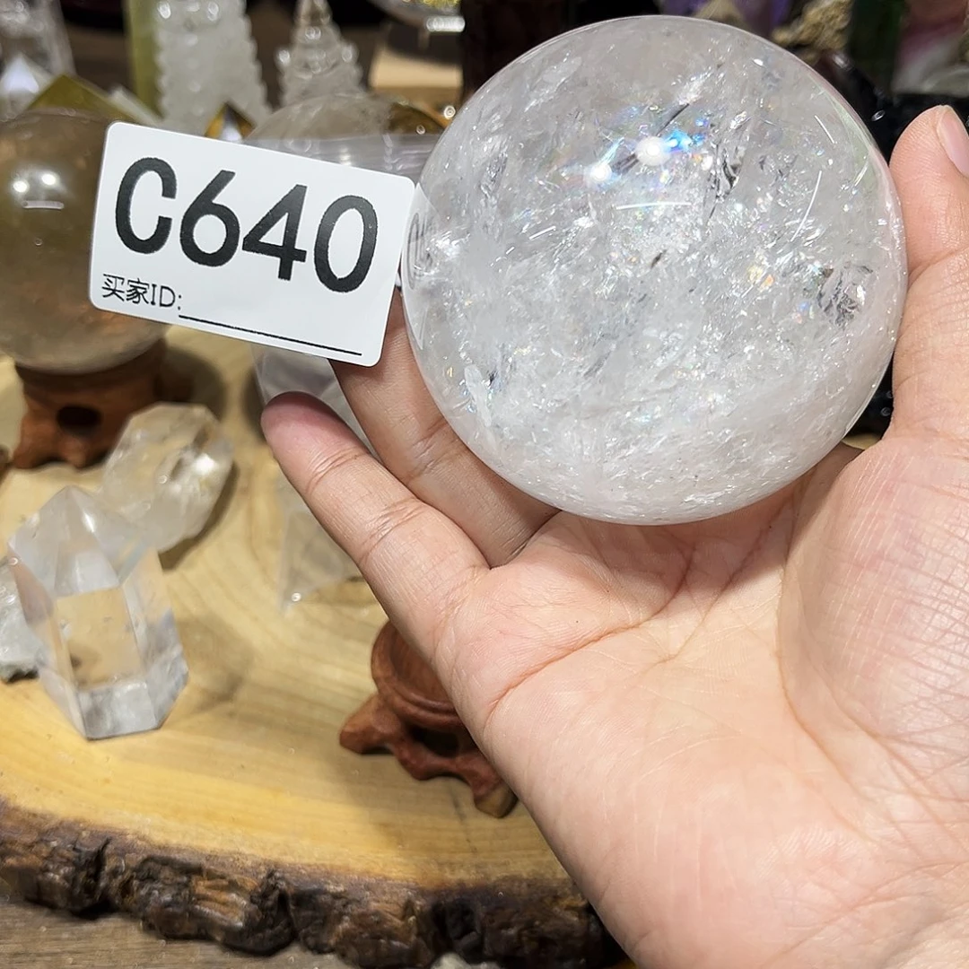 未镶嵌珠宝半成品水晶D***?拍五单发一个微瑕