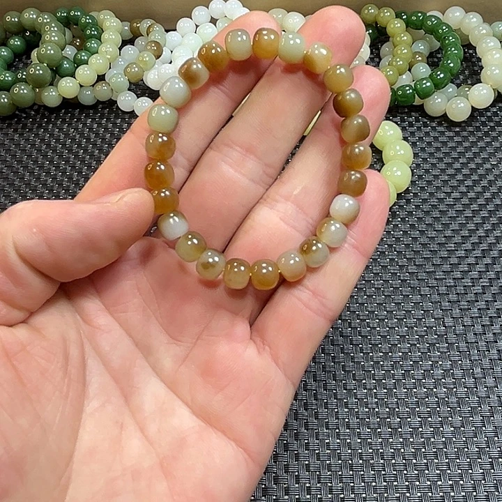 和田玉未镶嵌手串