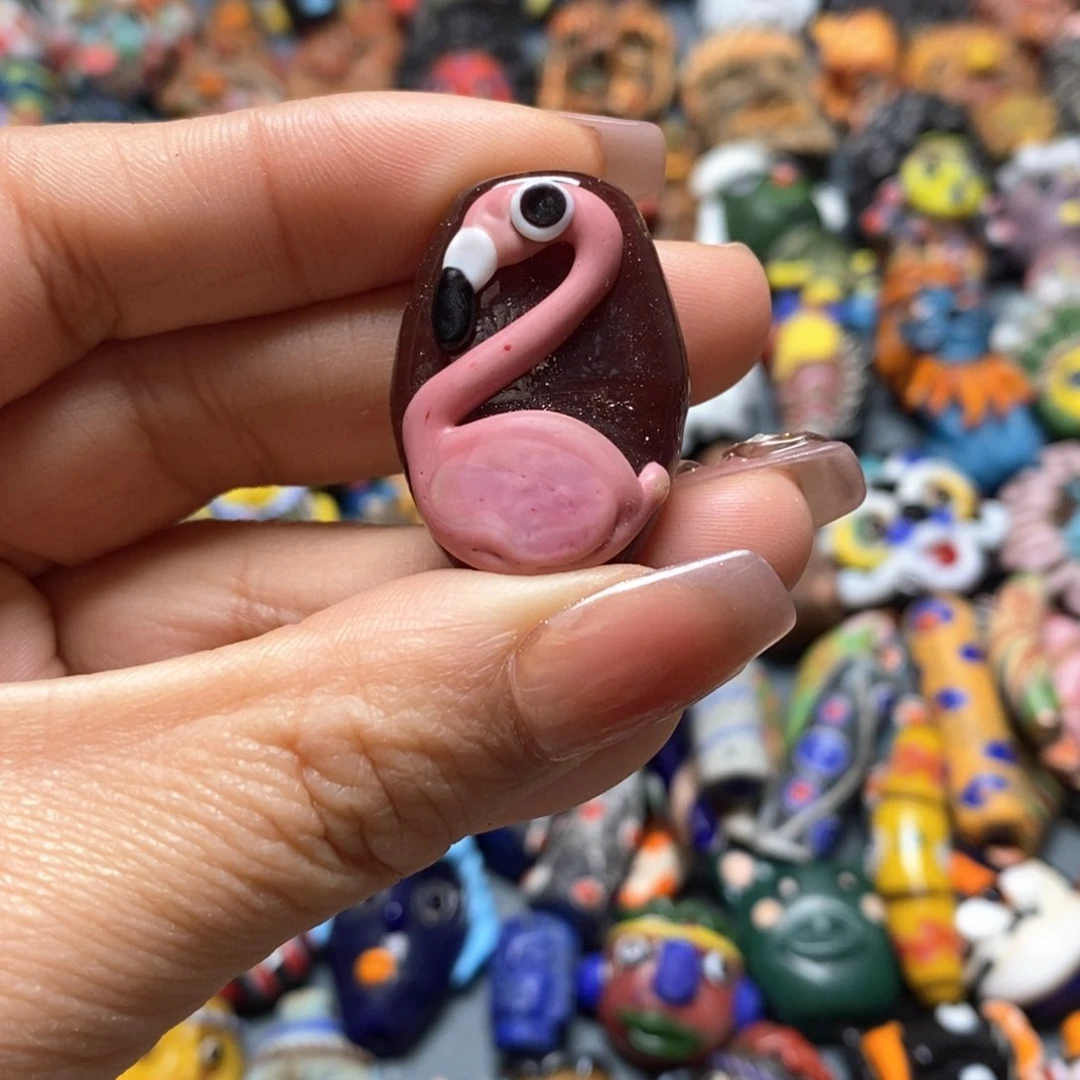 琉璃颈饰印度尼西亚火烈鸟