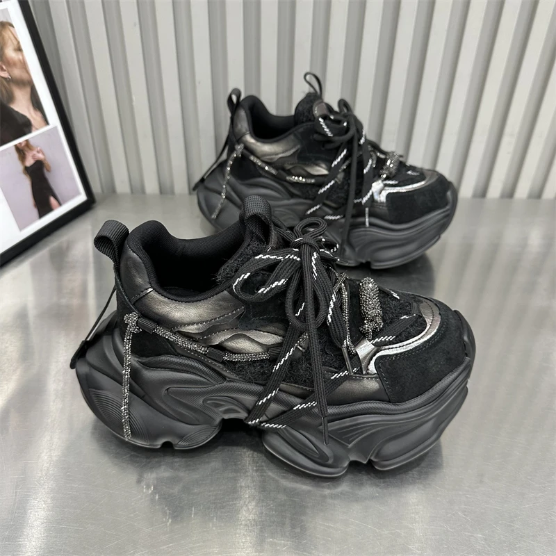 女款网红时尚百搭厚底韩版秋冬秋季ins系带黑色欧货新款高定潮鞋