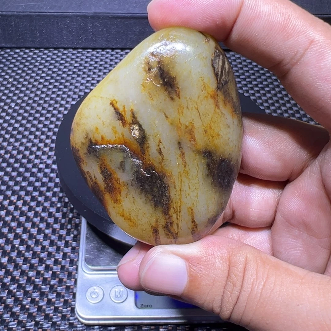 吊坠(不含链)未镶嵌和田玉（子料）110