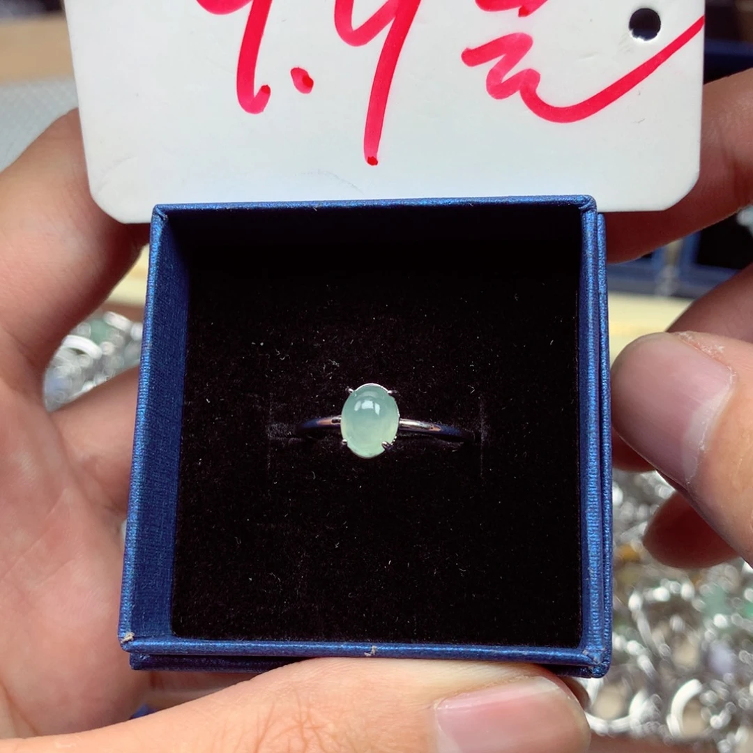 翡翠戒指未镶嵌缅甸翡翠戒指