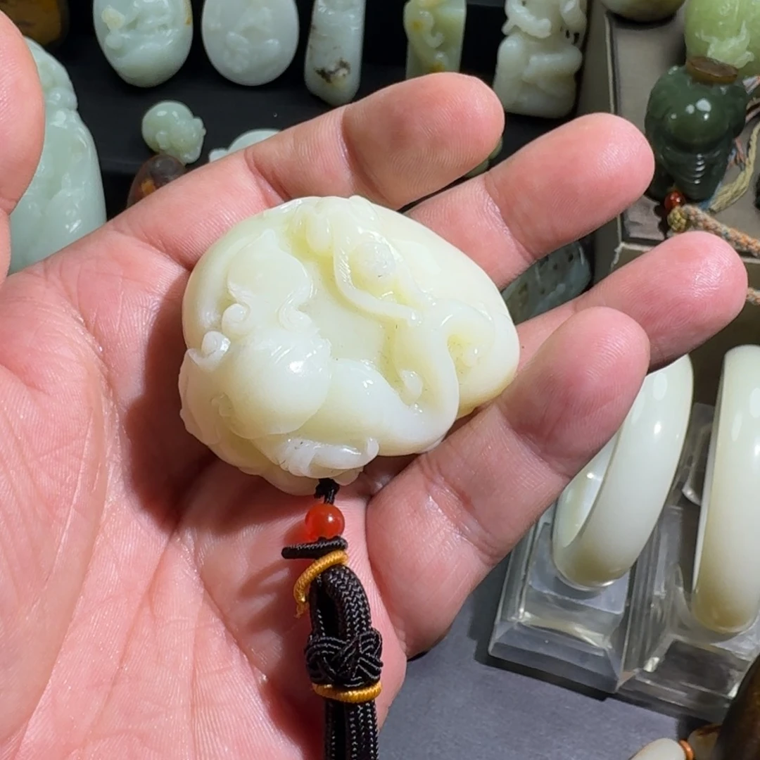 和田玉颈饰未镶嵌徒*