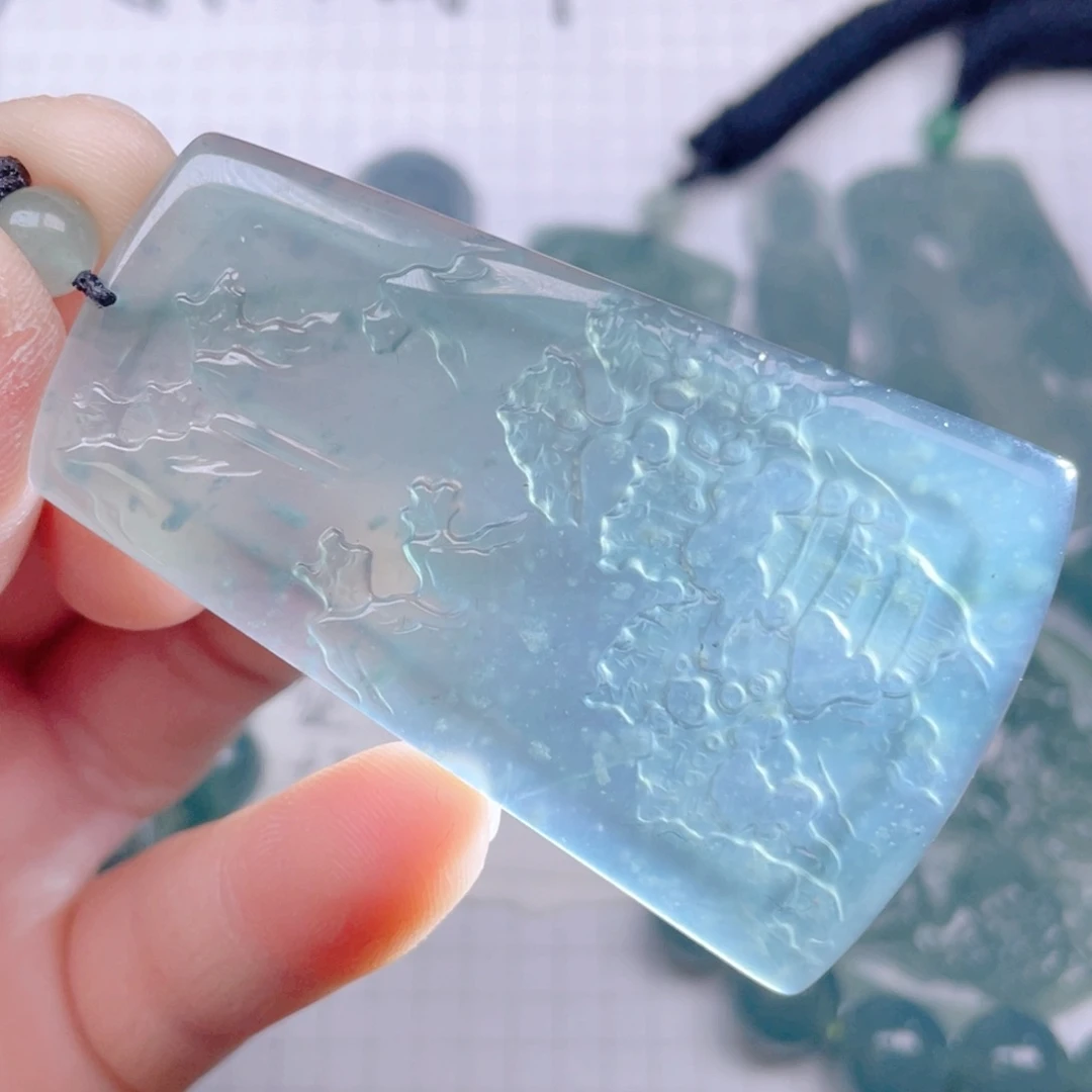 翡翠未镶嵌吊坠(不含链)