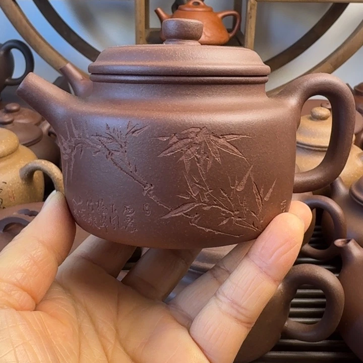 紫砂茶壶220cc德钟嫩底槽清刻绘