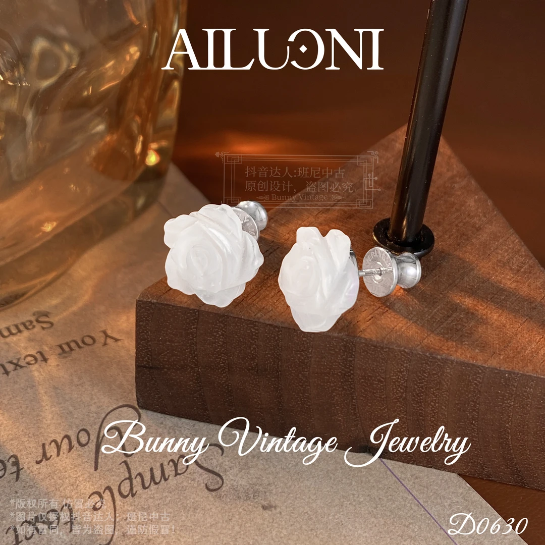 D0630法【白玫瑰】春AILUONI 爱洛妮限定耳钉