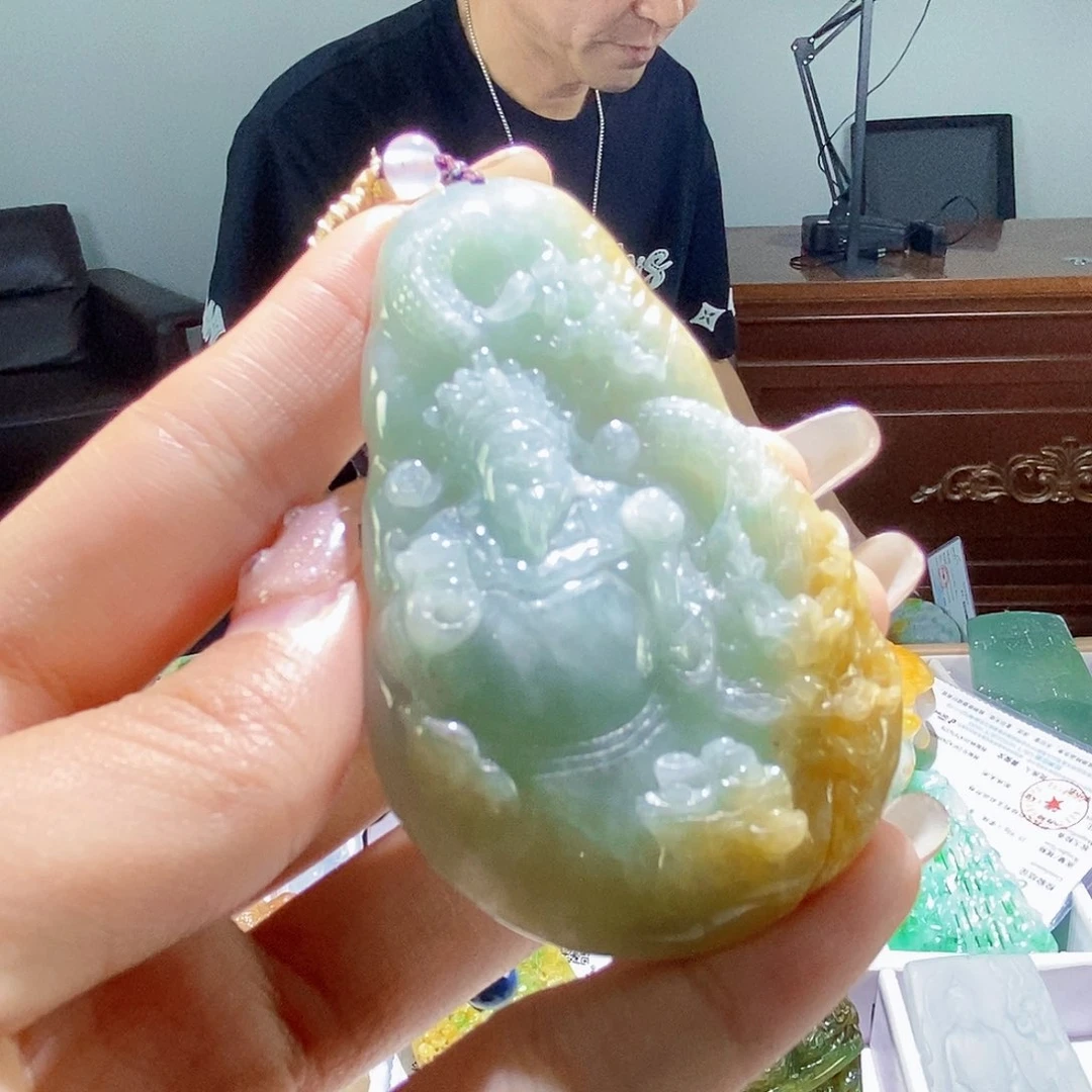 颈饰未镶嵌翡翠我