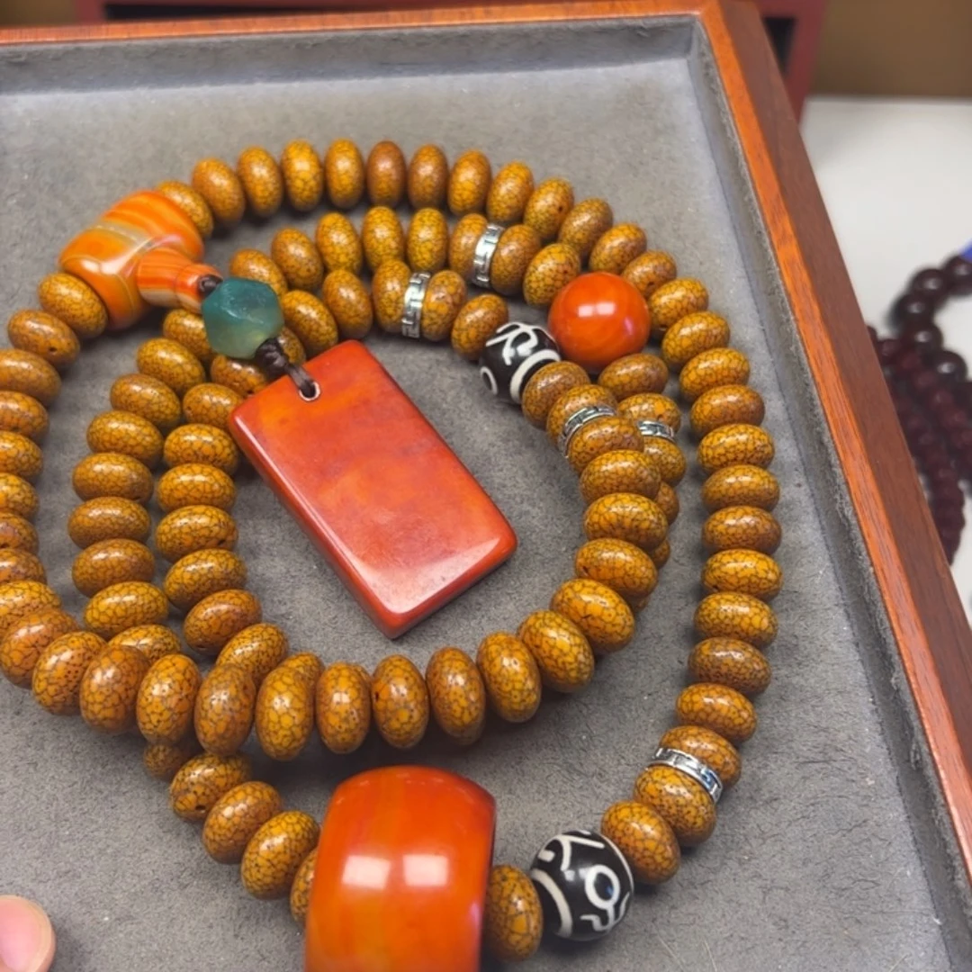 星月菩提吊坠菩提