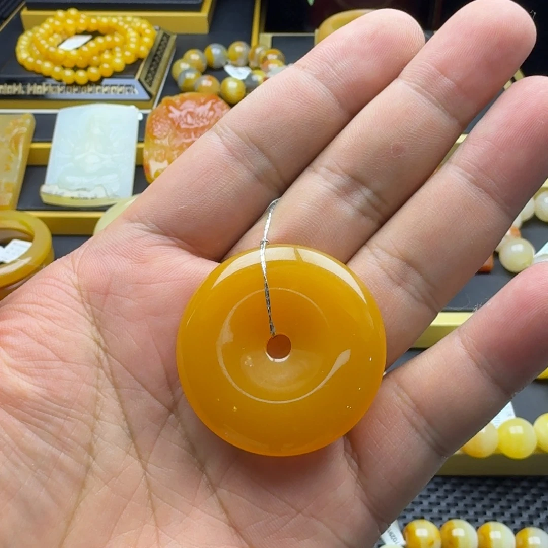 石英质玉（黄龙玉）未镶嵌手镯