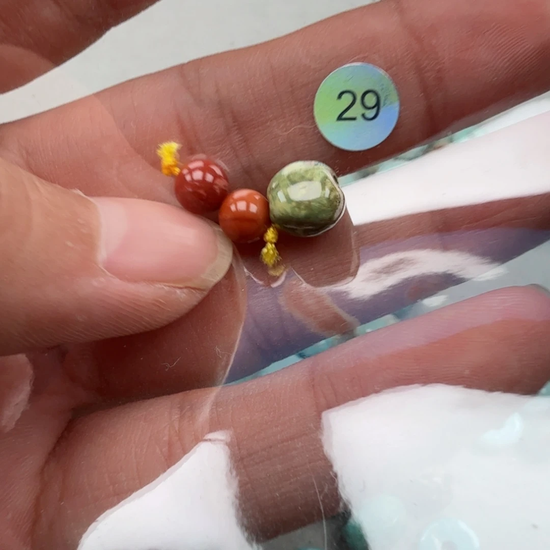 南红玛瑙未镶嵌珠宝奇石