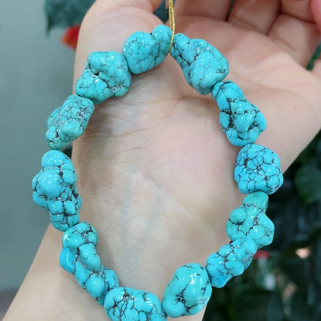 绿松石颈饰未镶嵌