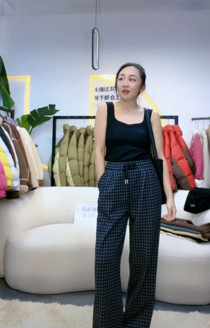 26691天美一体绒抽绳全松紧格子阔腿裤Z（158以上穿 裤长101-102）