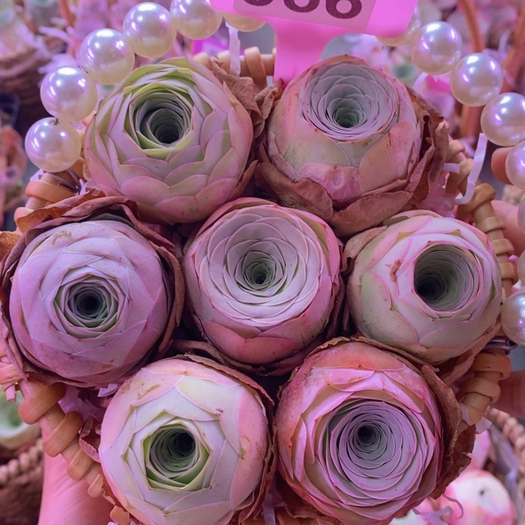 066山地玫瑰一物一拍花篮