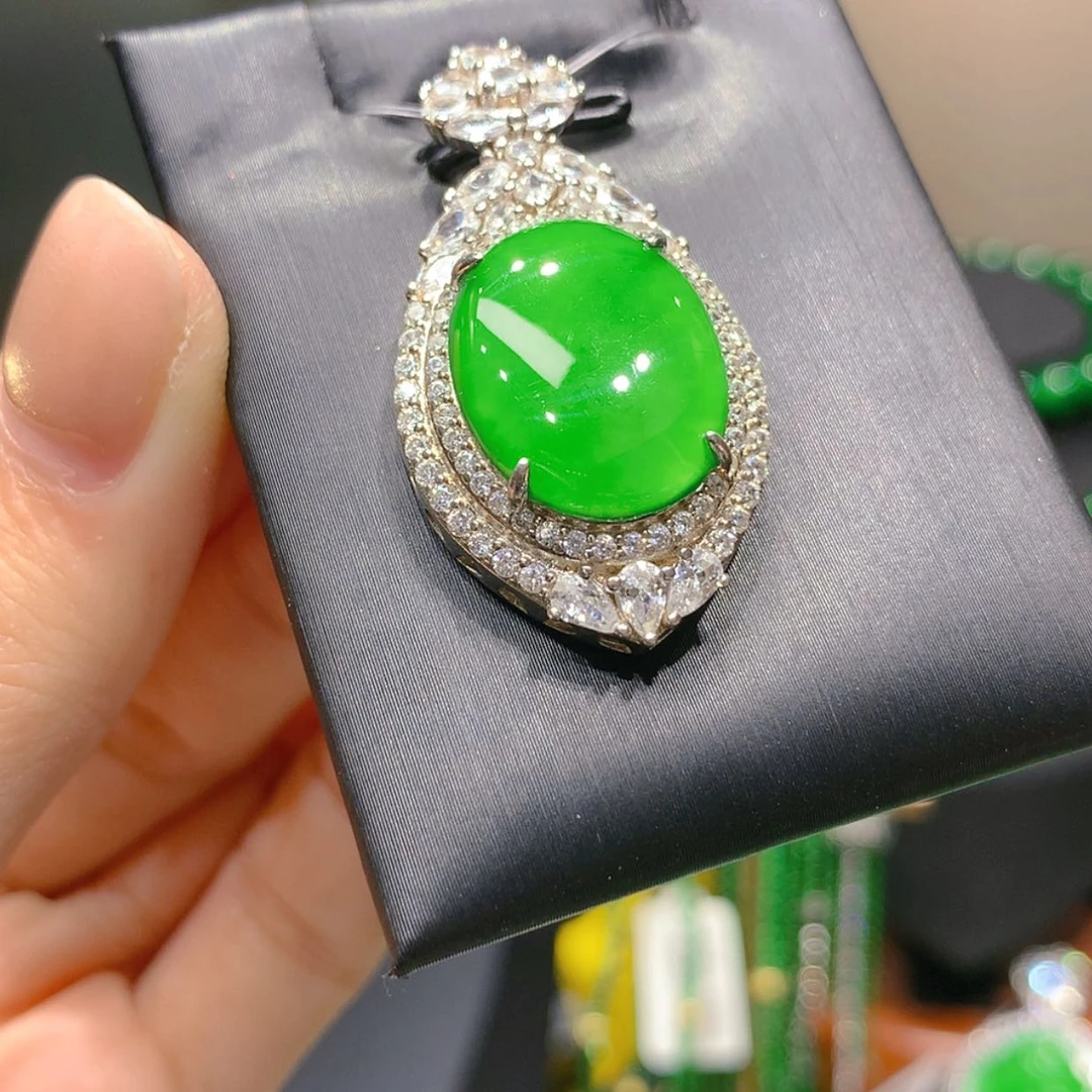 【闪购商品】颈饰银S925镶嵌翡翠5柒姐