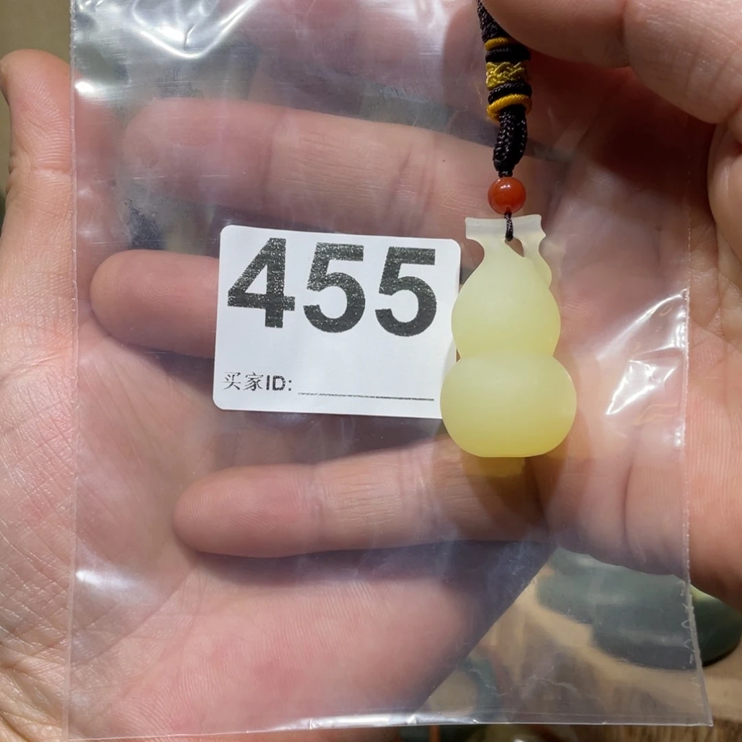 合金蛇纹石玉颈饰那****.