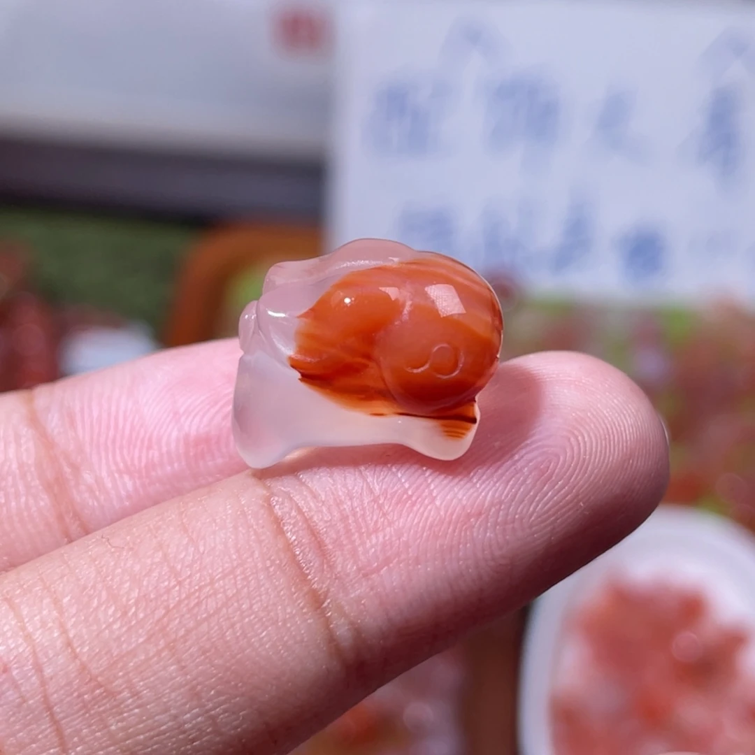 南红玛瑙未镶嵌挂件10995