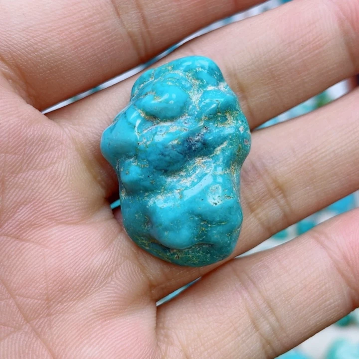 未镶嵌绿松石珠宝奇石