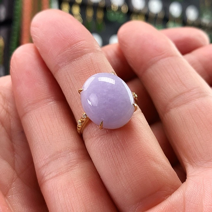 翡翠戒指18K金镶嵌——-